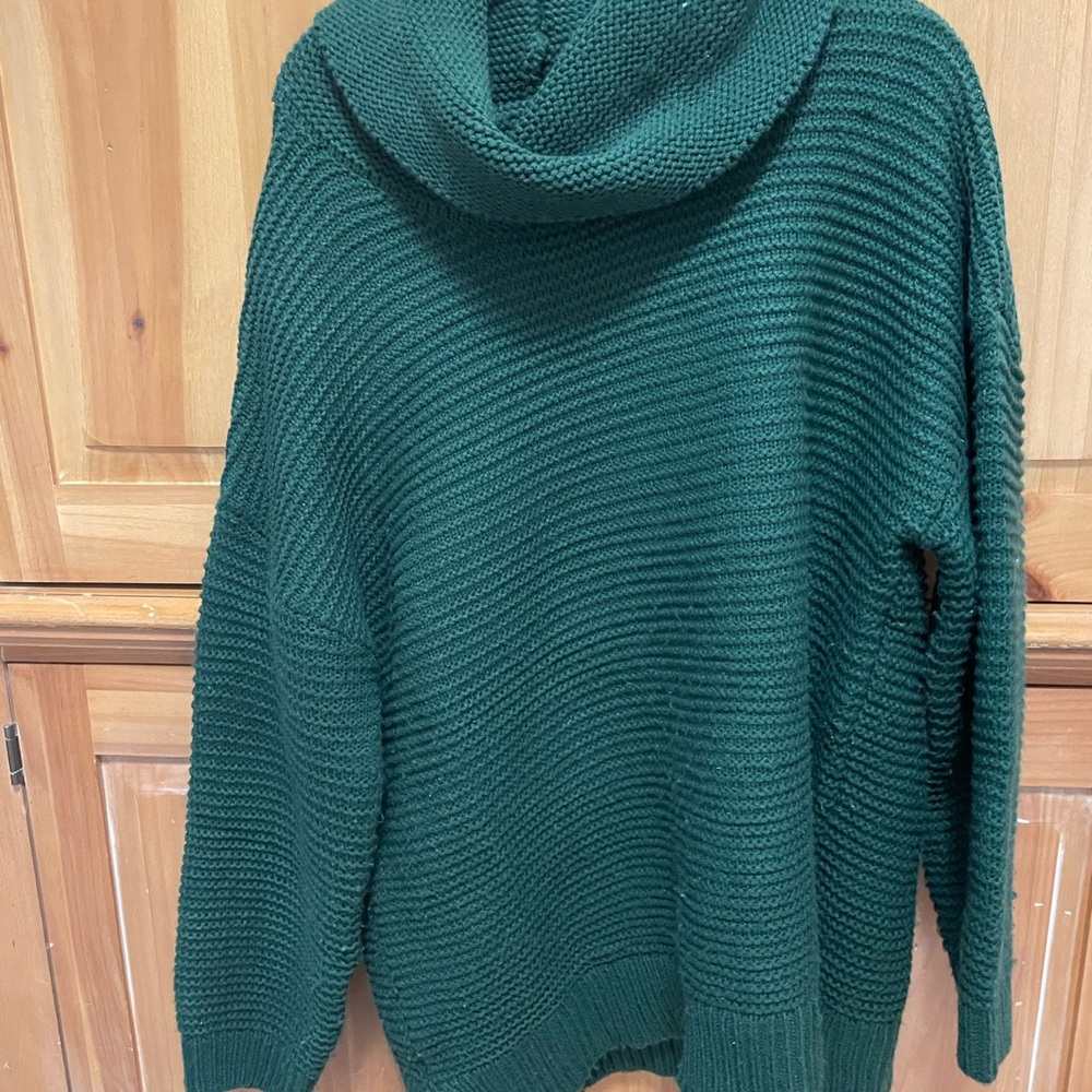 Dark green oversized sweater